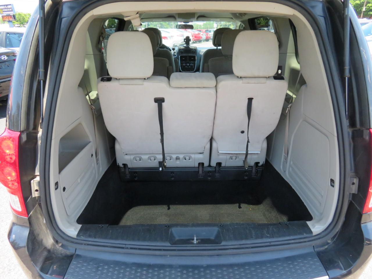 Dodge Grand Caravan SE 2013