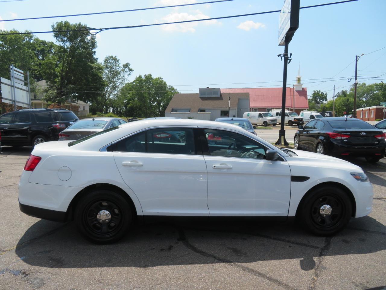 Ford Taurus Police AWD 2018