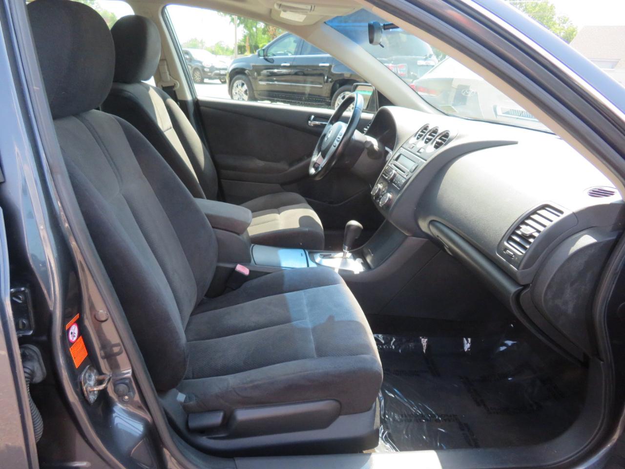 Nissan Altima 2.5 S 2009