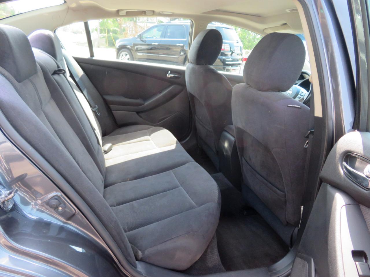 Nissan Altima 2.5 S 2009