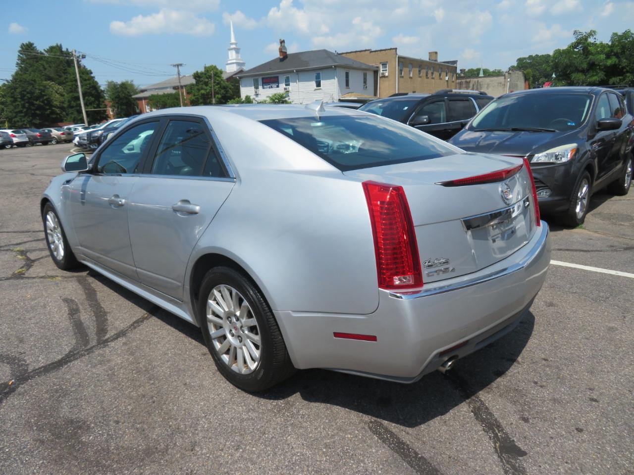 Cadillac CTS 3.0L Luxury AWD 2011