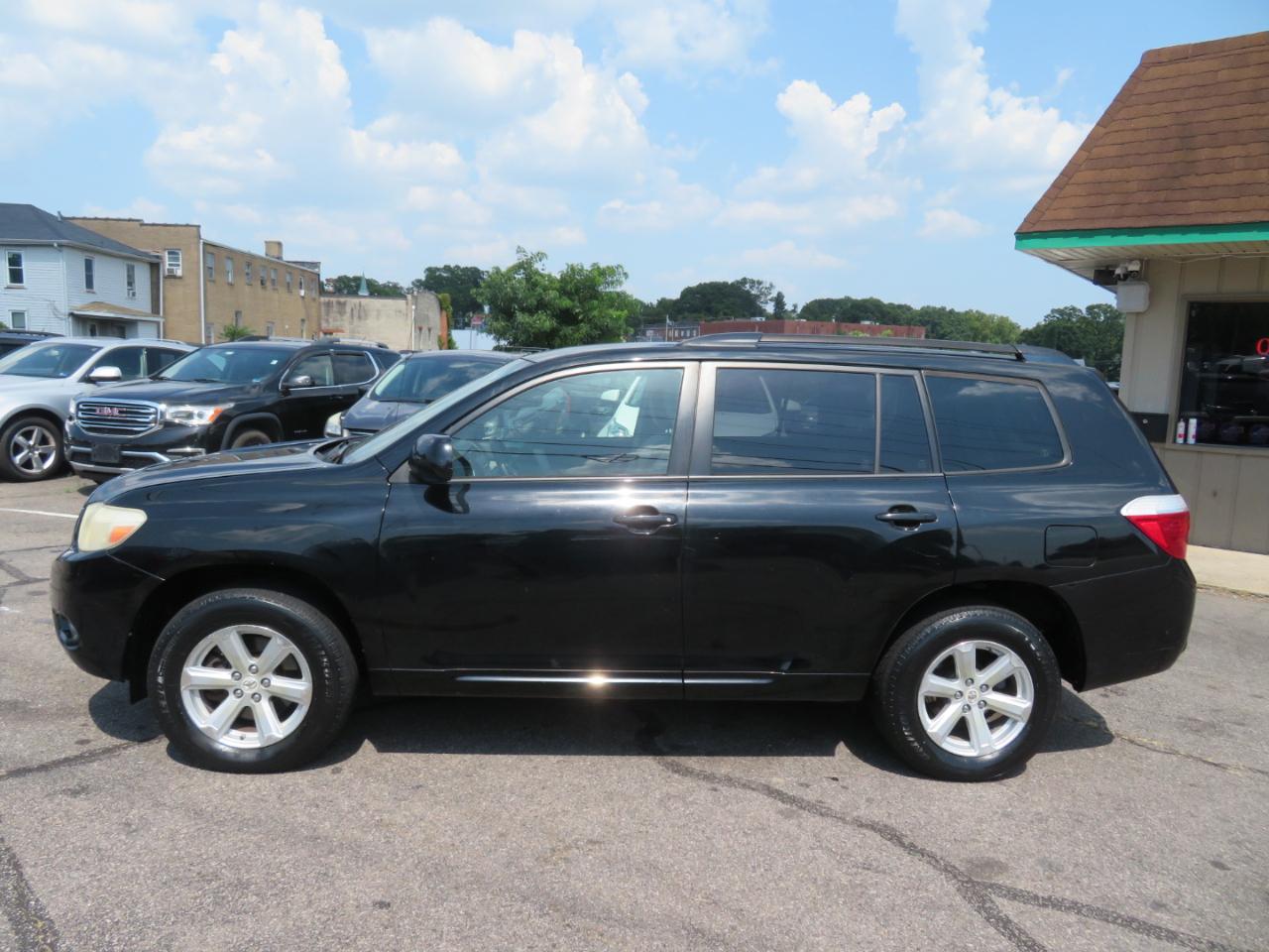 Toyota Highlander Base 4WD 2009