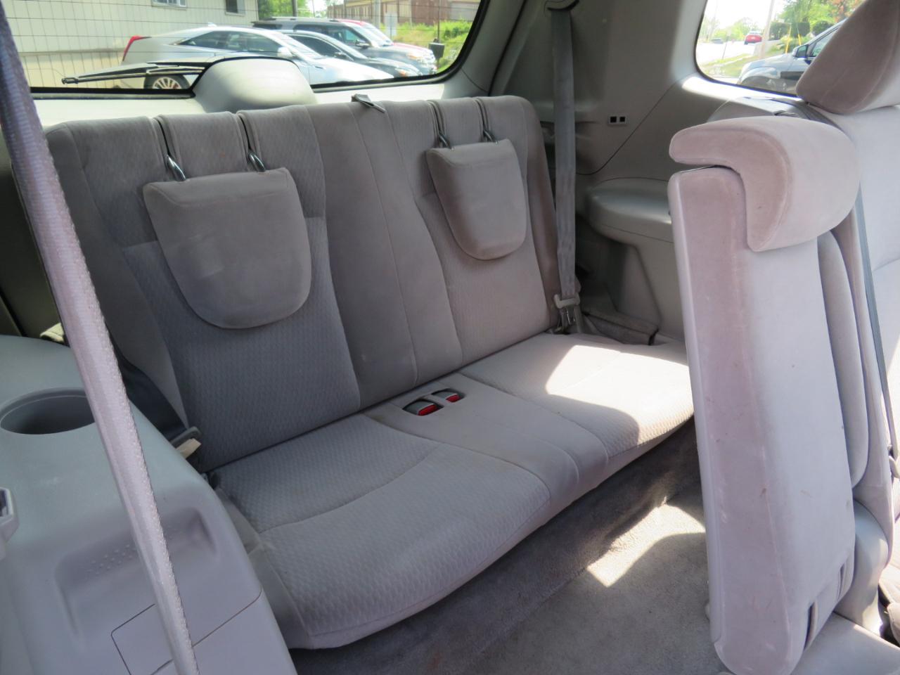 Toyota Highlander Base 4WD 2009