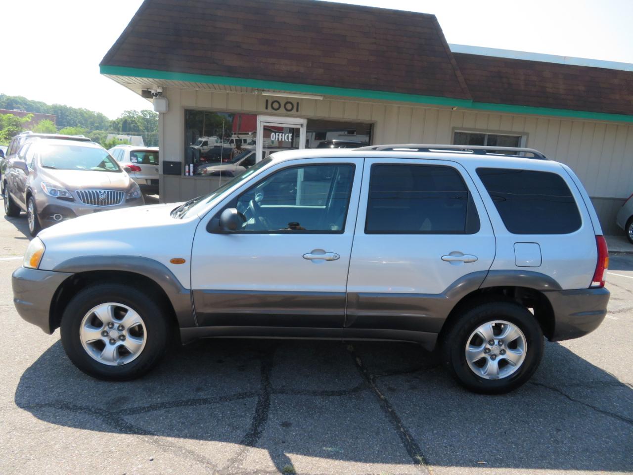 Mazda Tribute LX 4WD 2003