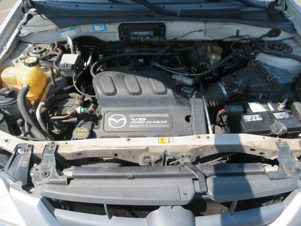 Mazda Tribute LX 4WD 2003
