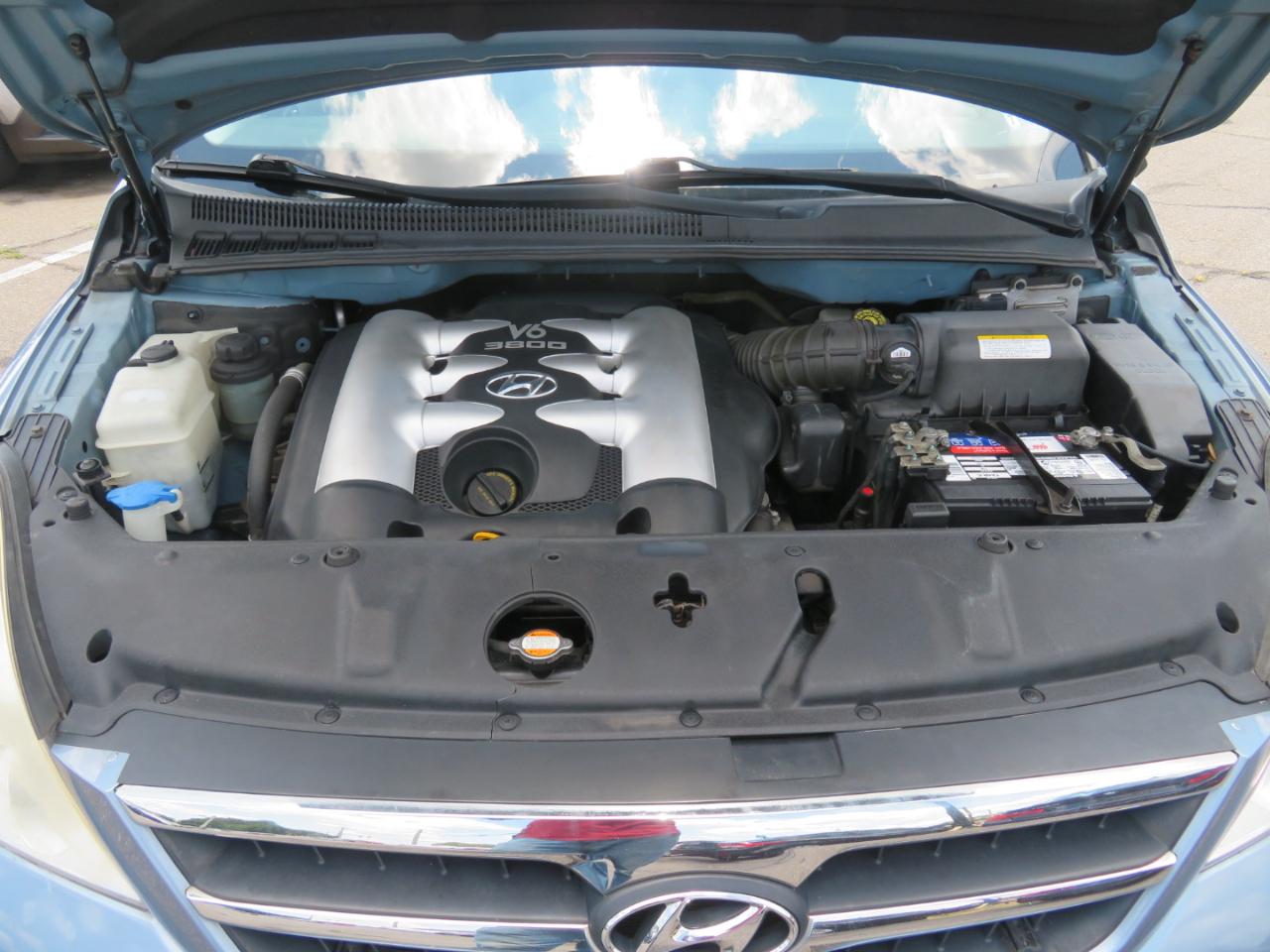 Hyundai Entourage Limited 2007
