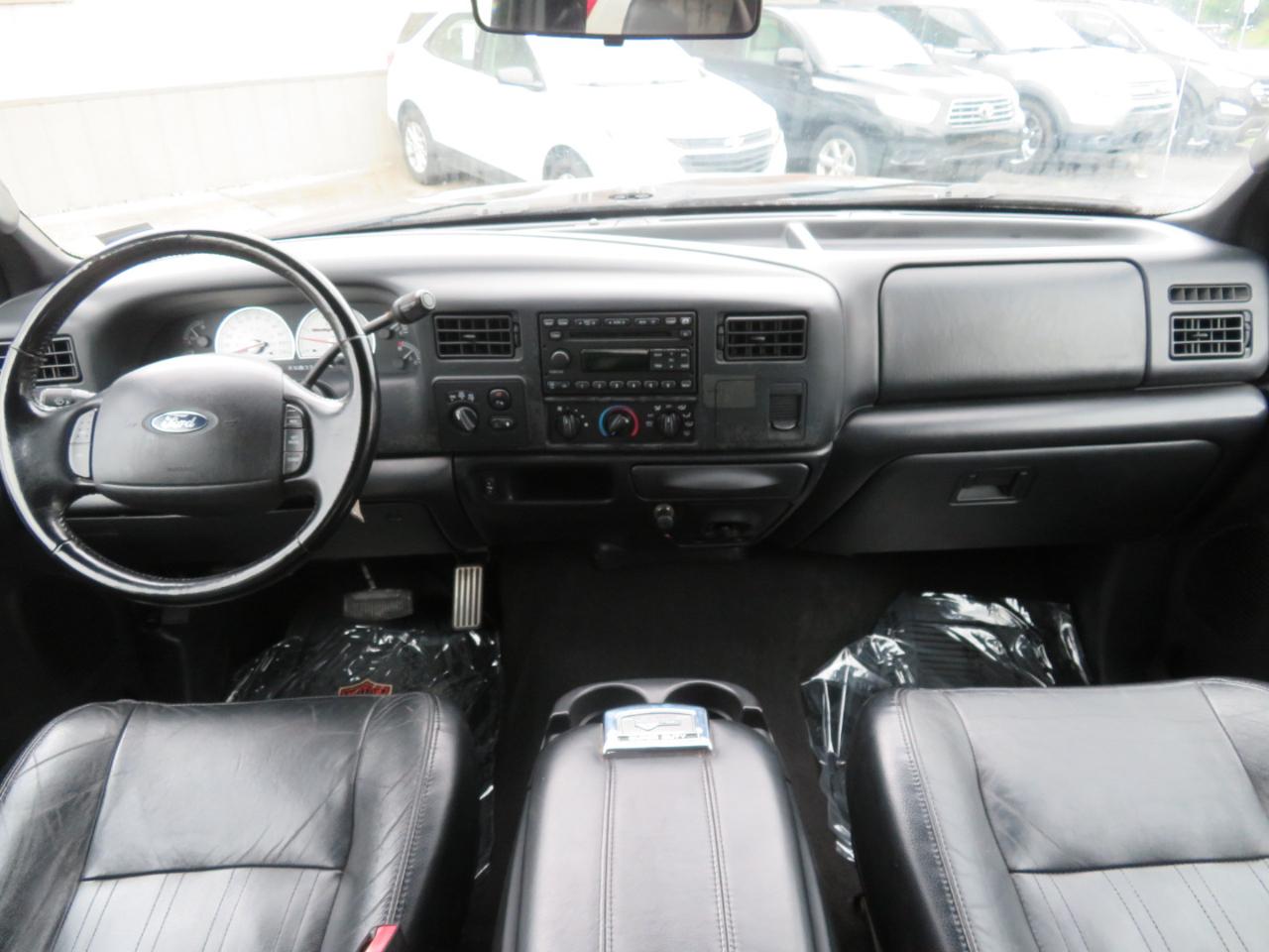 Ford F-250 SD Crew Cab Short Bed Harley Davidson 2004
