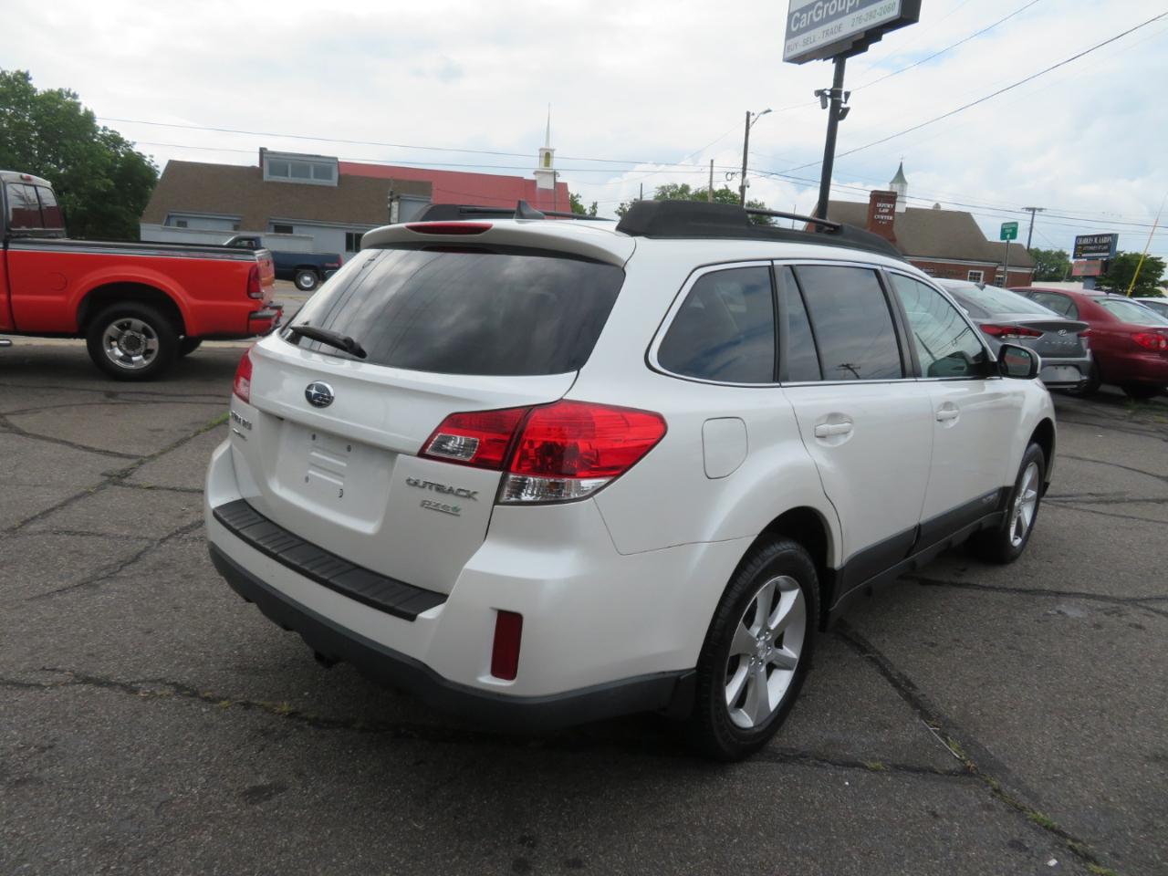 Subaru Outback 2.5i Limited 2014