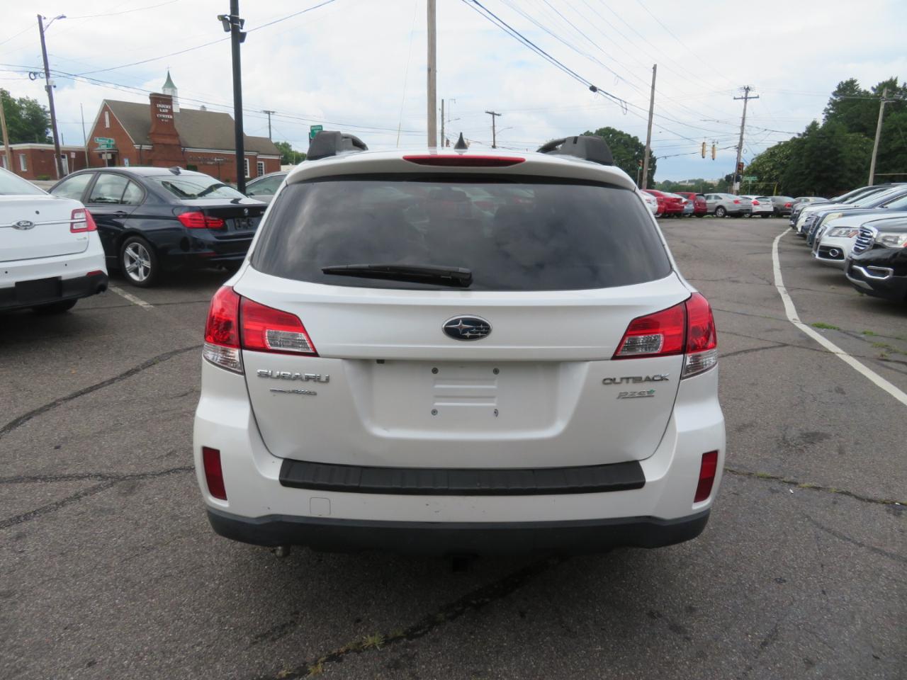 Subaru Outback 2.5i Limited 2014