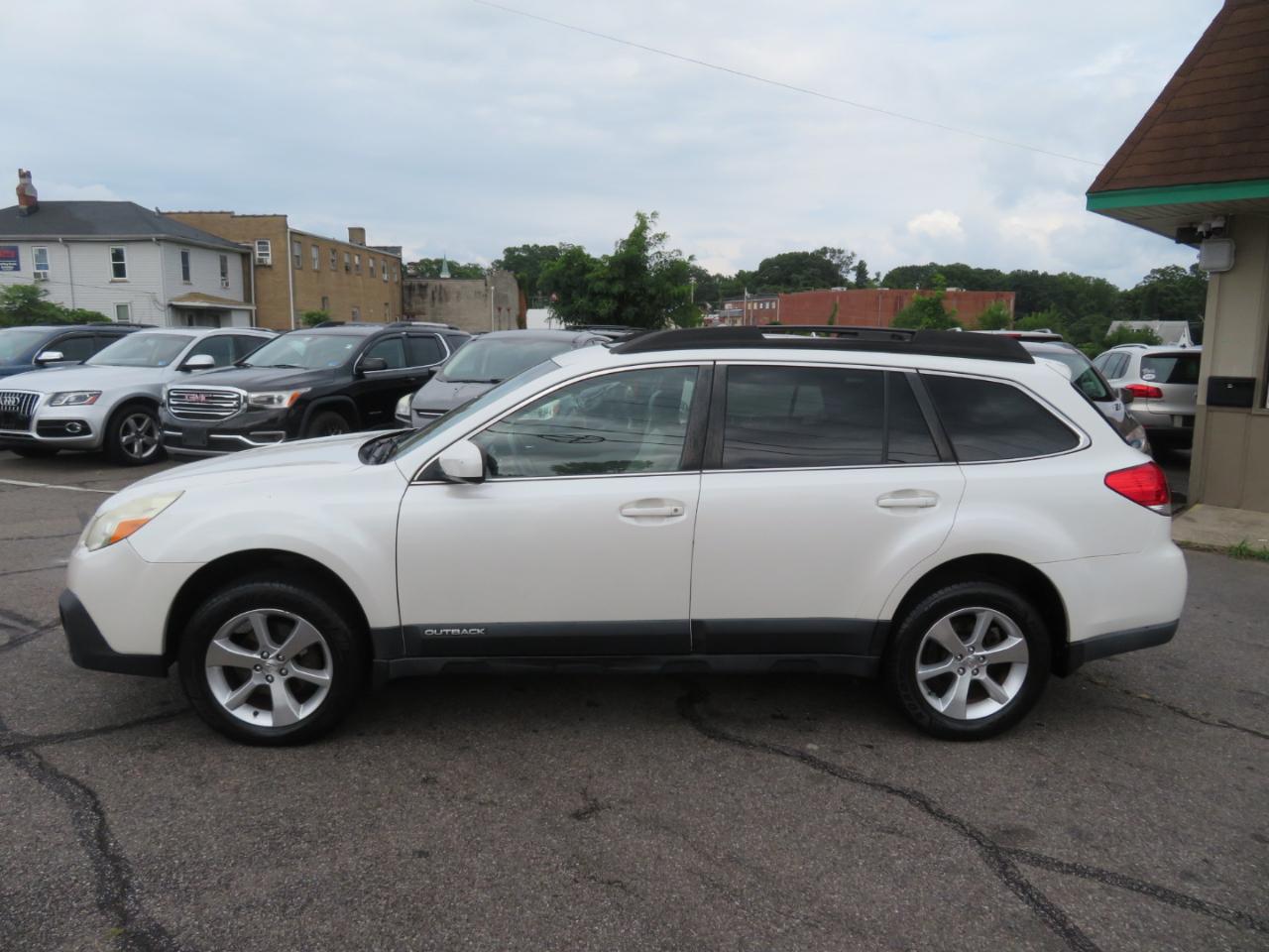 Subaru Outback 2.5i Limited 2014