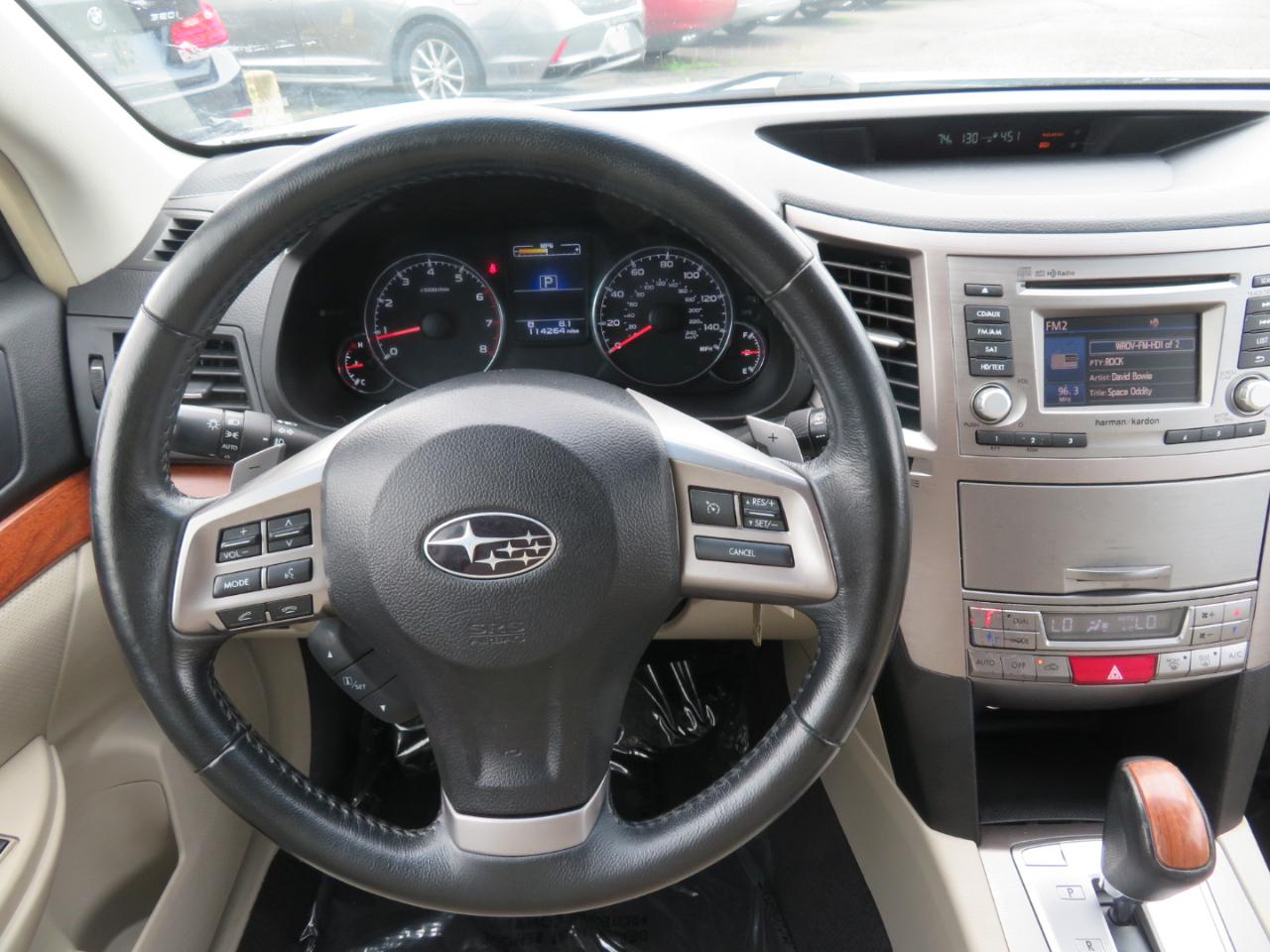 Subaru Outback 2.5i Limited 2014