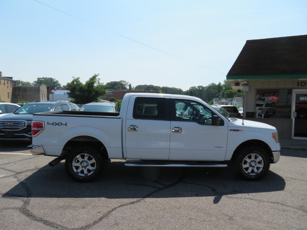 Ford F-150 XLT SuperCrew 5.5-ft. Bed 4WD 2013