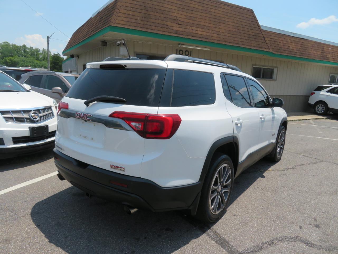 GMC Acadia AWD 4dr SLT w/SLT-2 2018