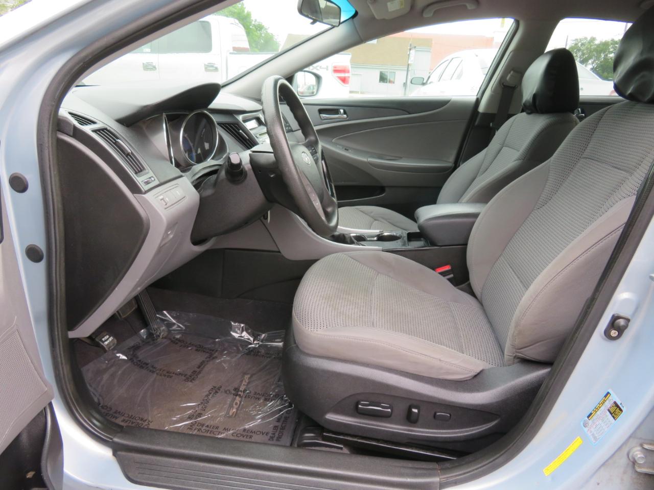 Hyundai Sonata GLS Auto 2011