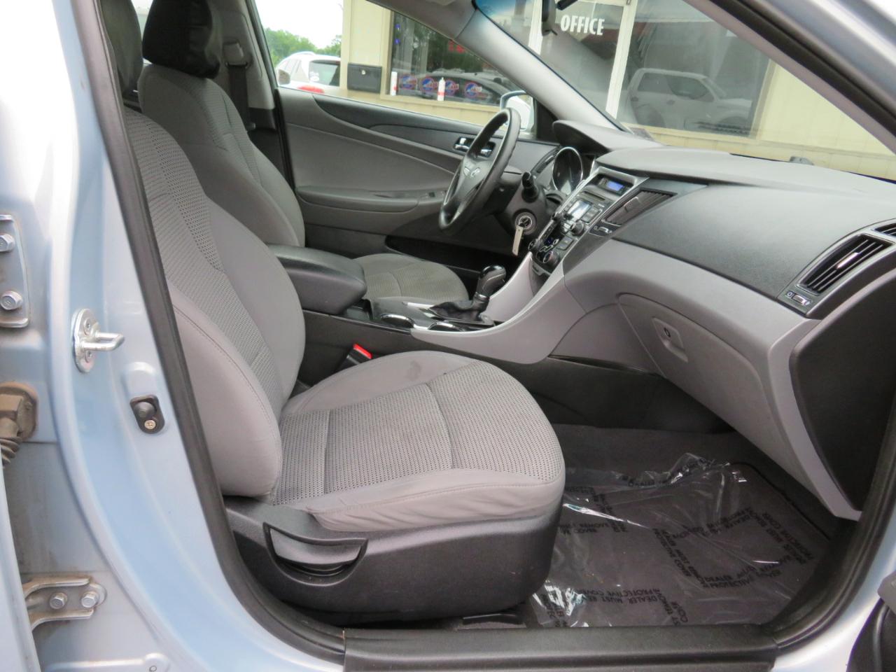 Hyundai Sonata GLS Auto 2011