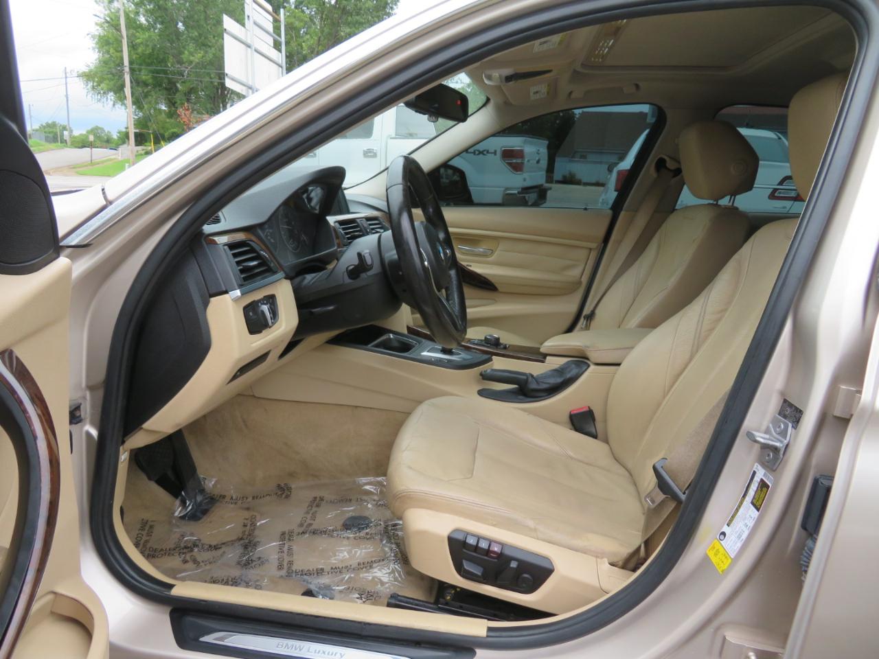 BMW 3-Series 335i Sedan 2013