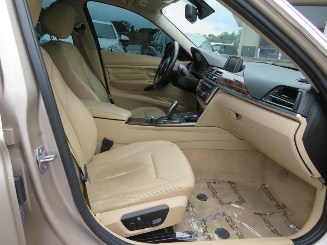BMW 3-Series 335i Sedan 2013