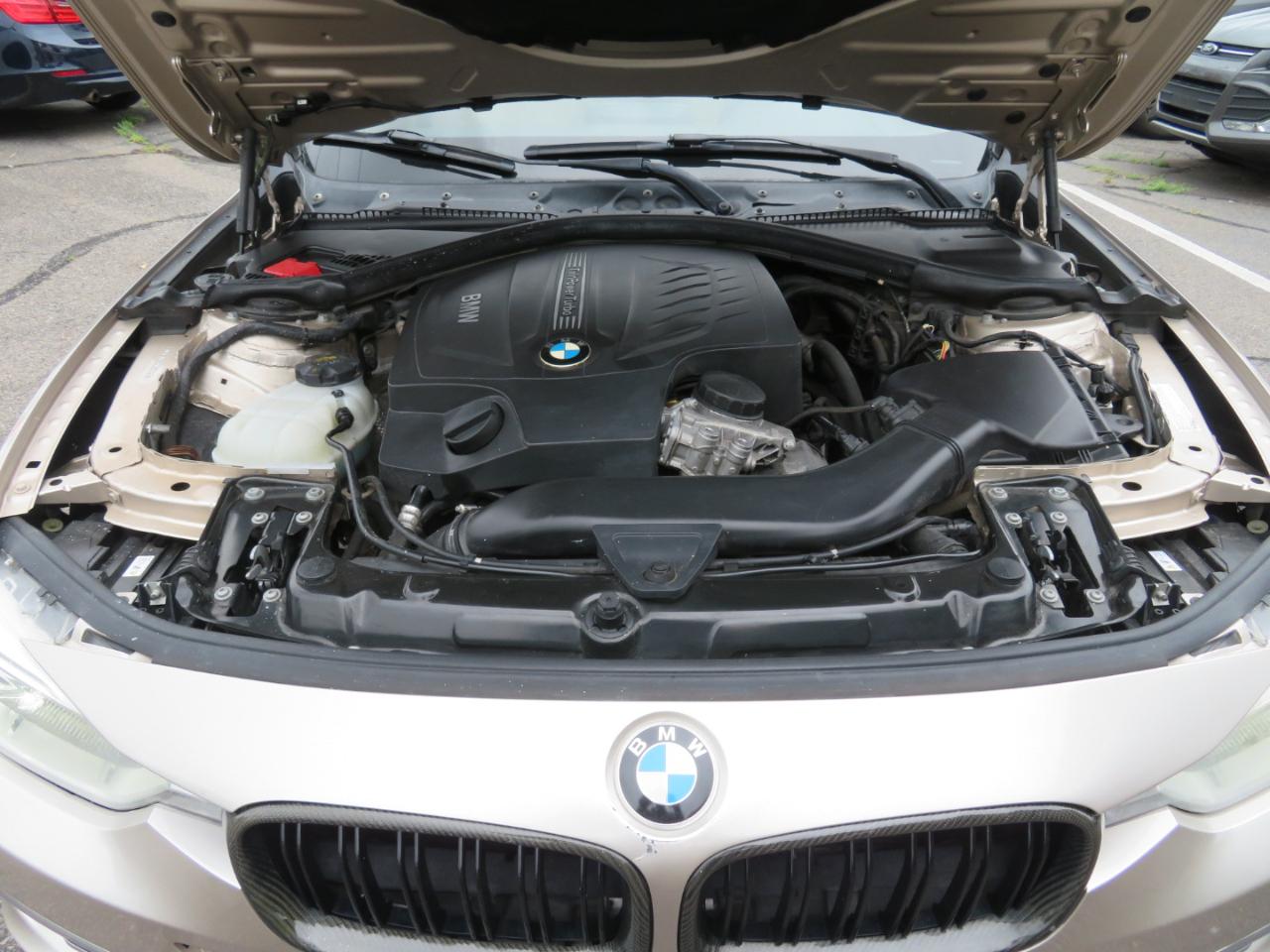 BMW 3-Series 335i Sedan 2013