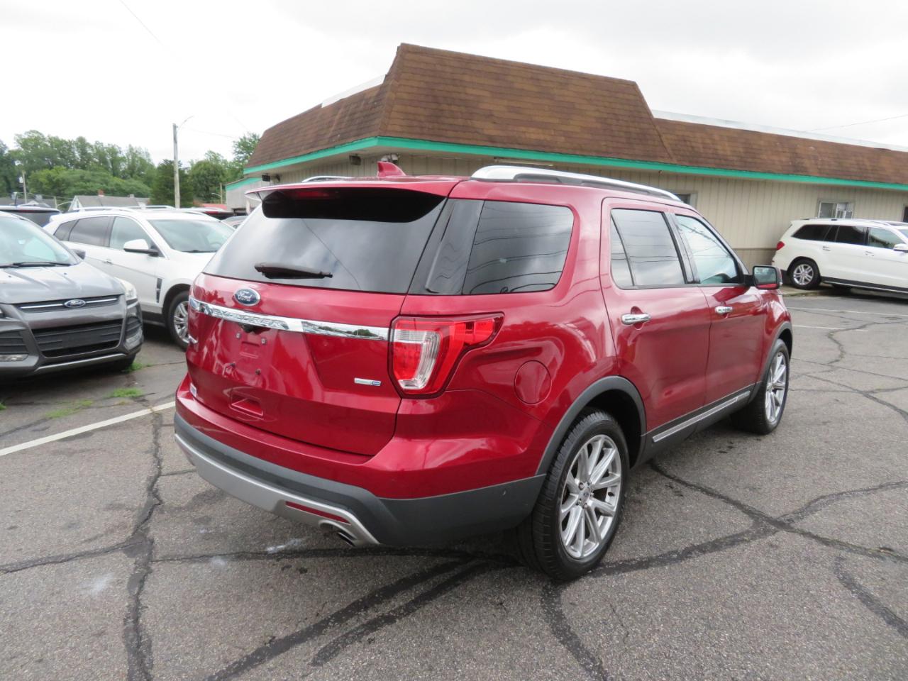 Ford Explorer Limited 4WD 2016