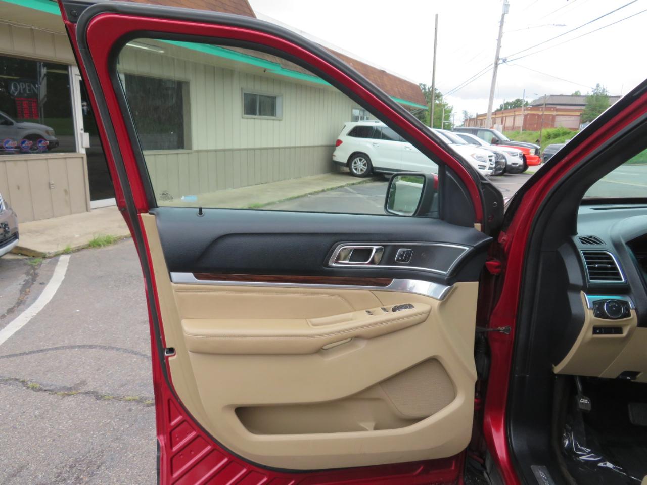 Ford Explorer Limited 4WD 2016