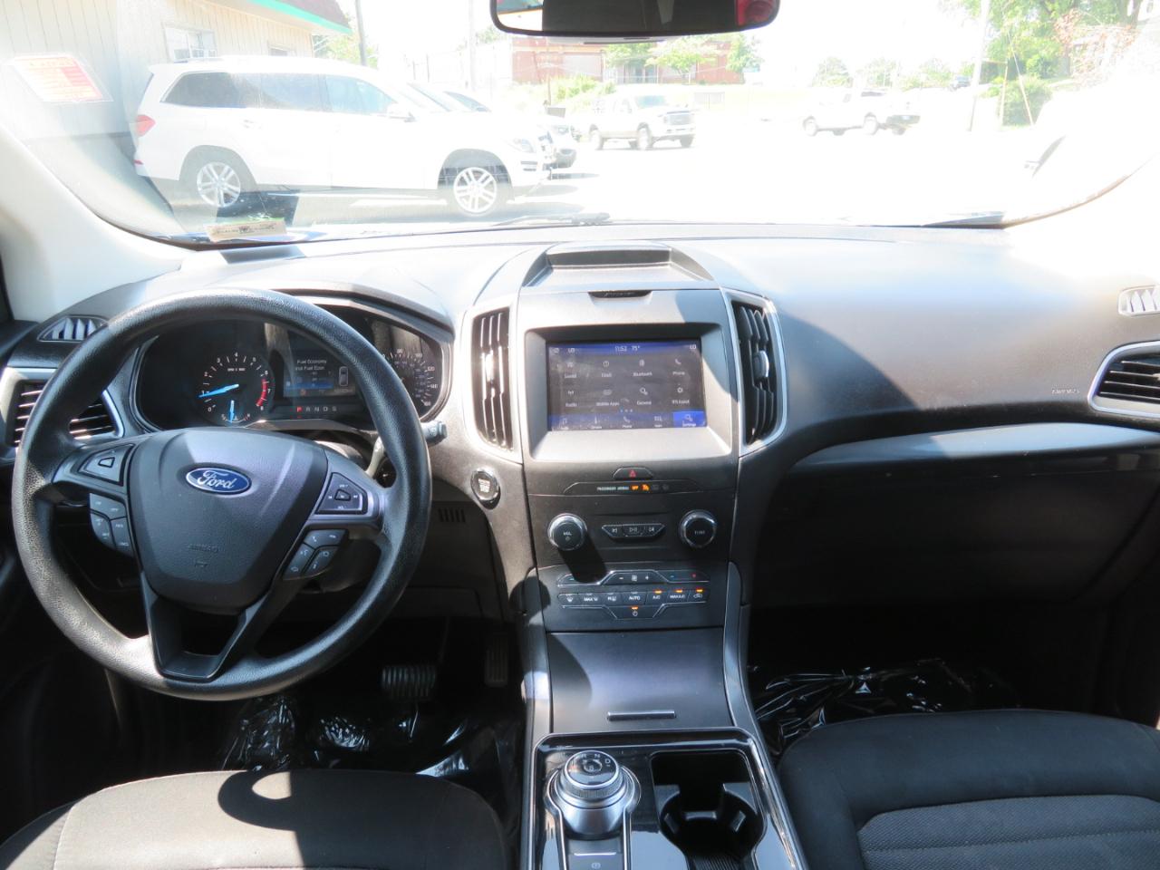 Ford Edge SE AWD 2020