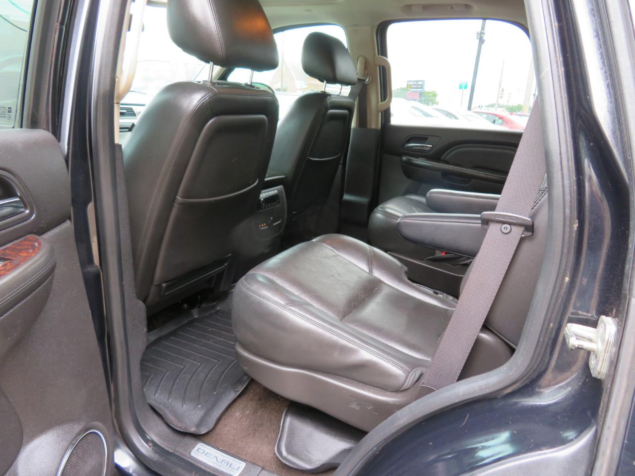 GMC Yukon Denali 4WD 2013