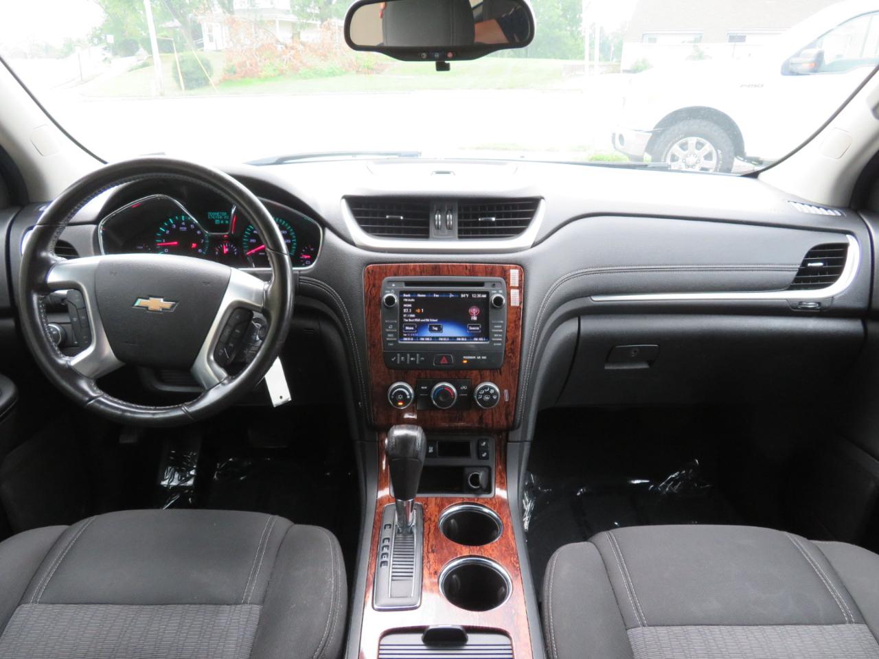 Chevrolet Traverse 1LT FWD 2013