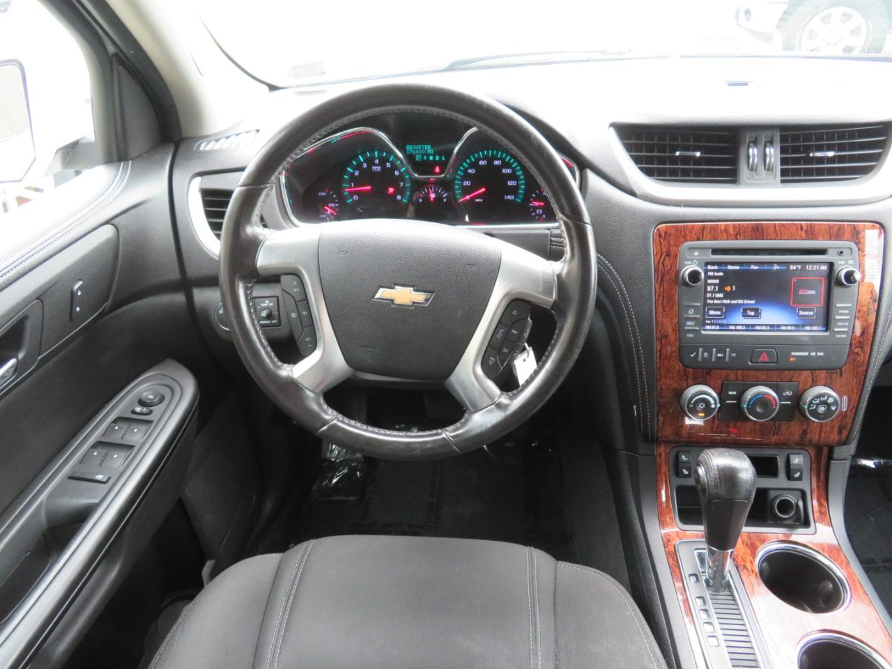 Chevrolet Traverse 1LT FWD 2013