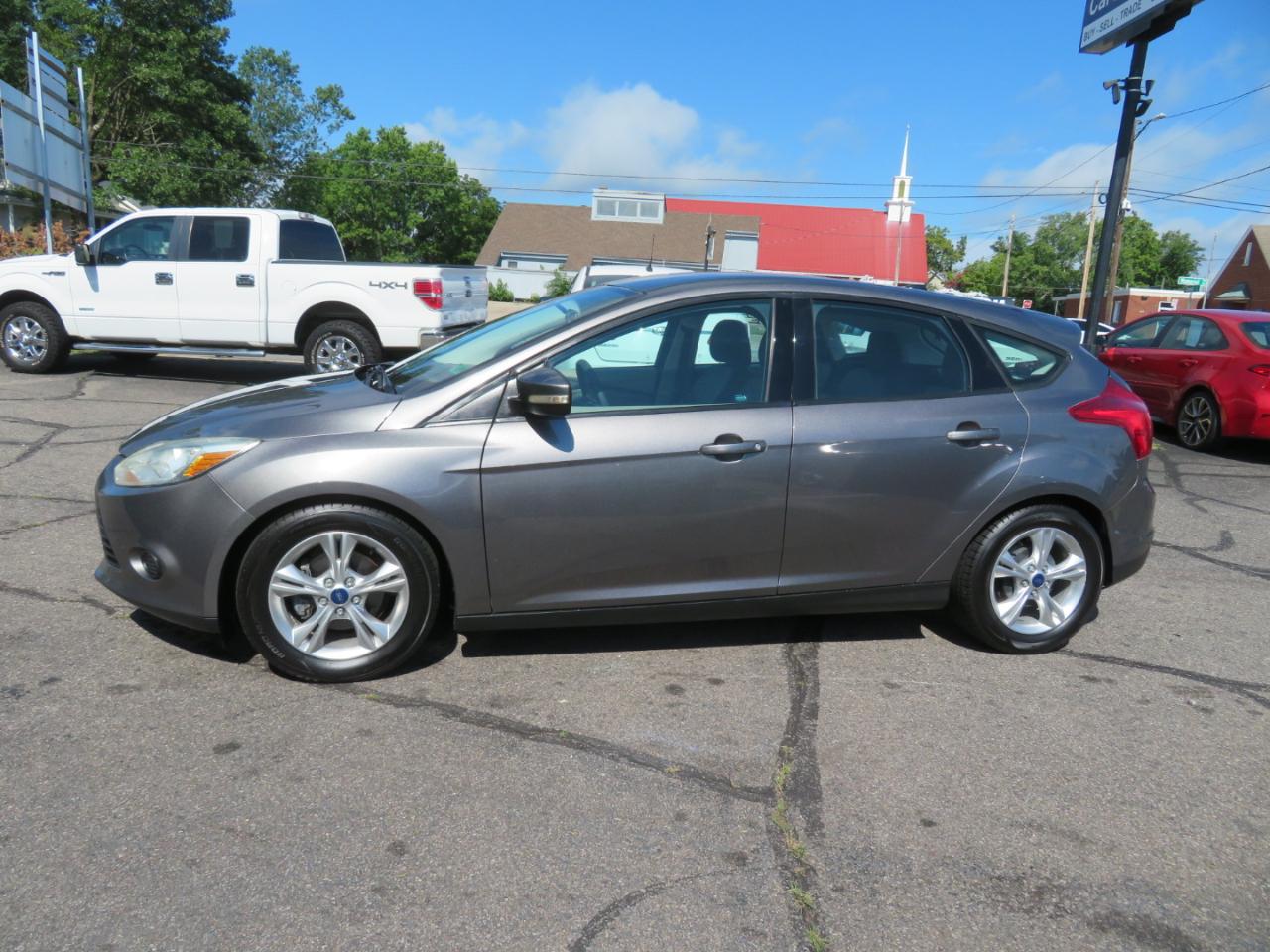 Ford Focus SE Hatch 2014
