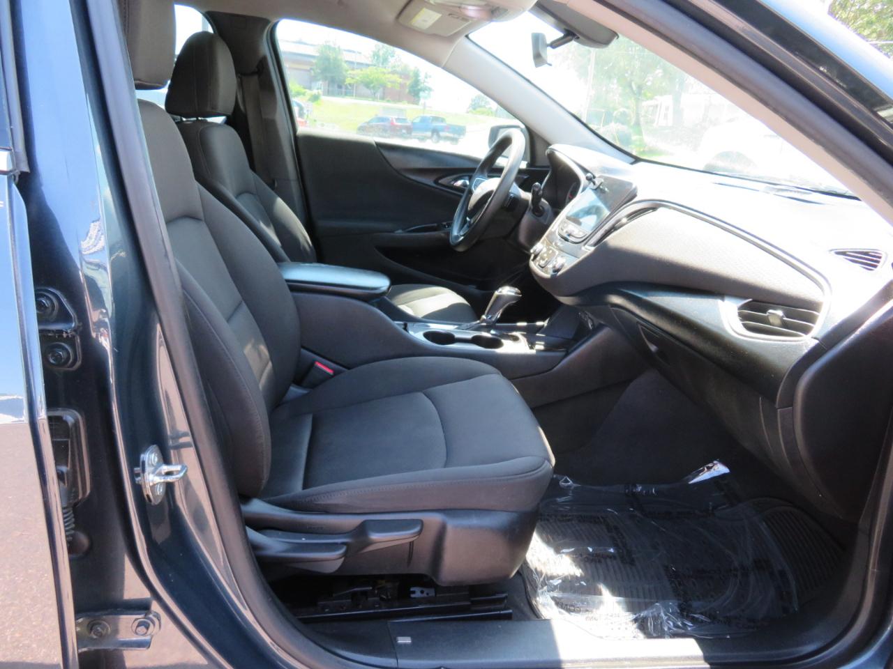 Chevrolet Malibu LS 2019