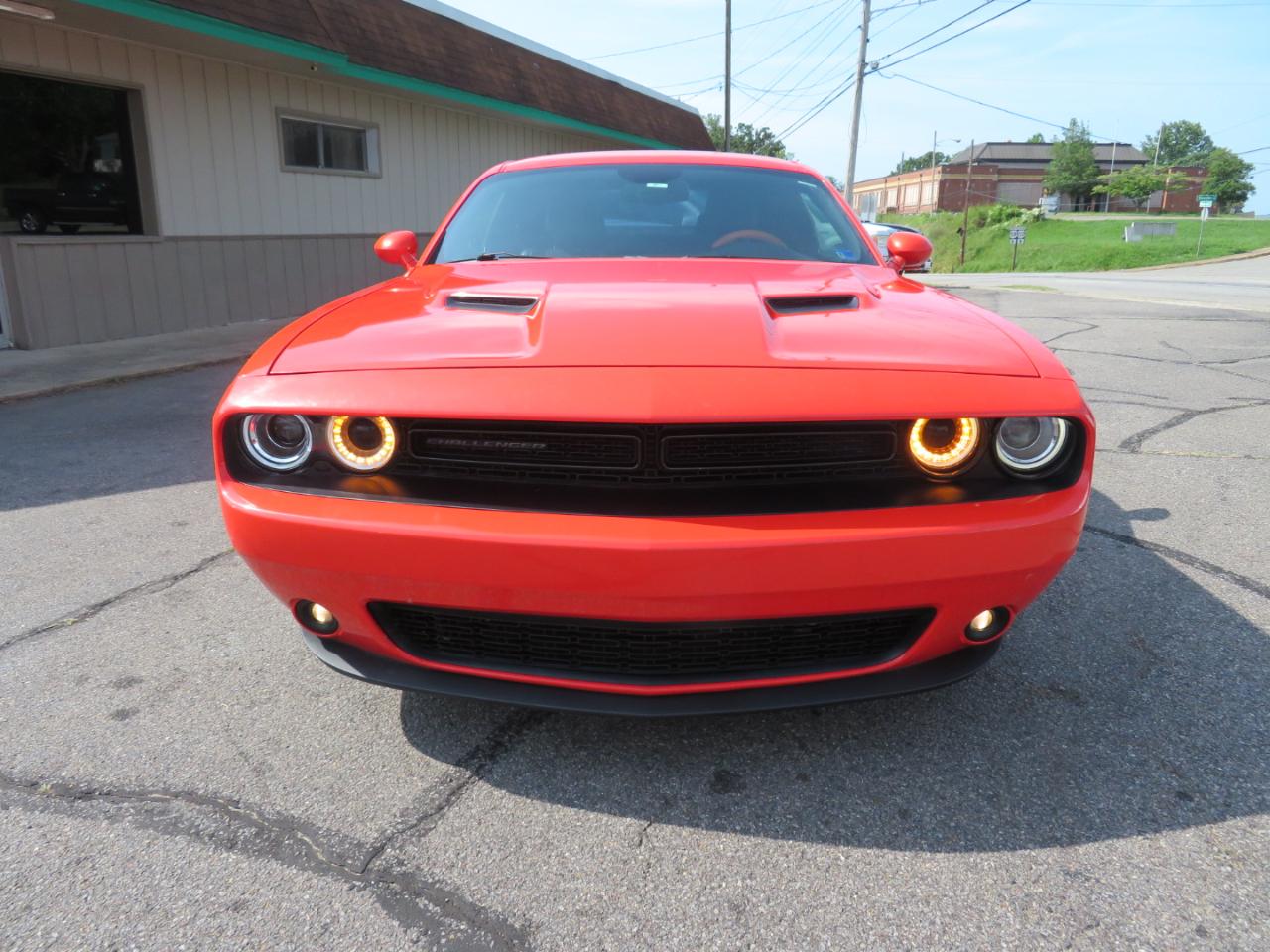 Dodge Challenger SXT Plus 2016