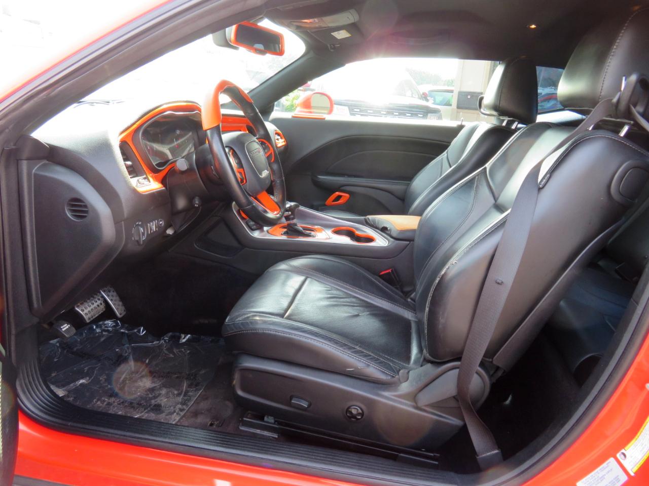 Dodge Challenger SXT Plus 2016