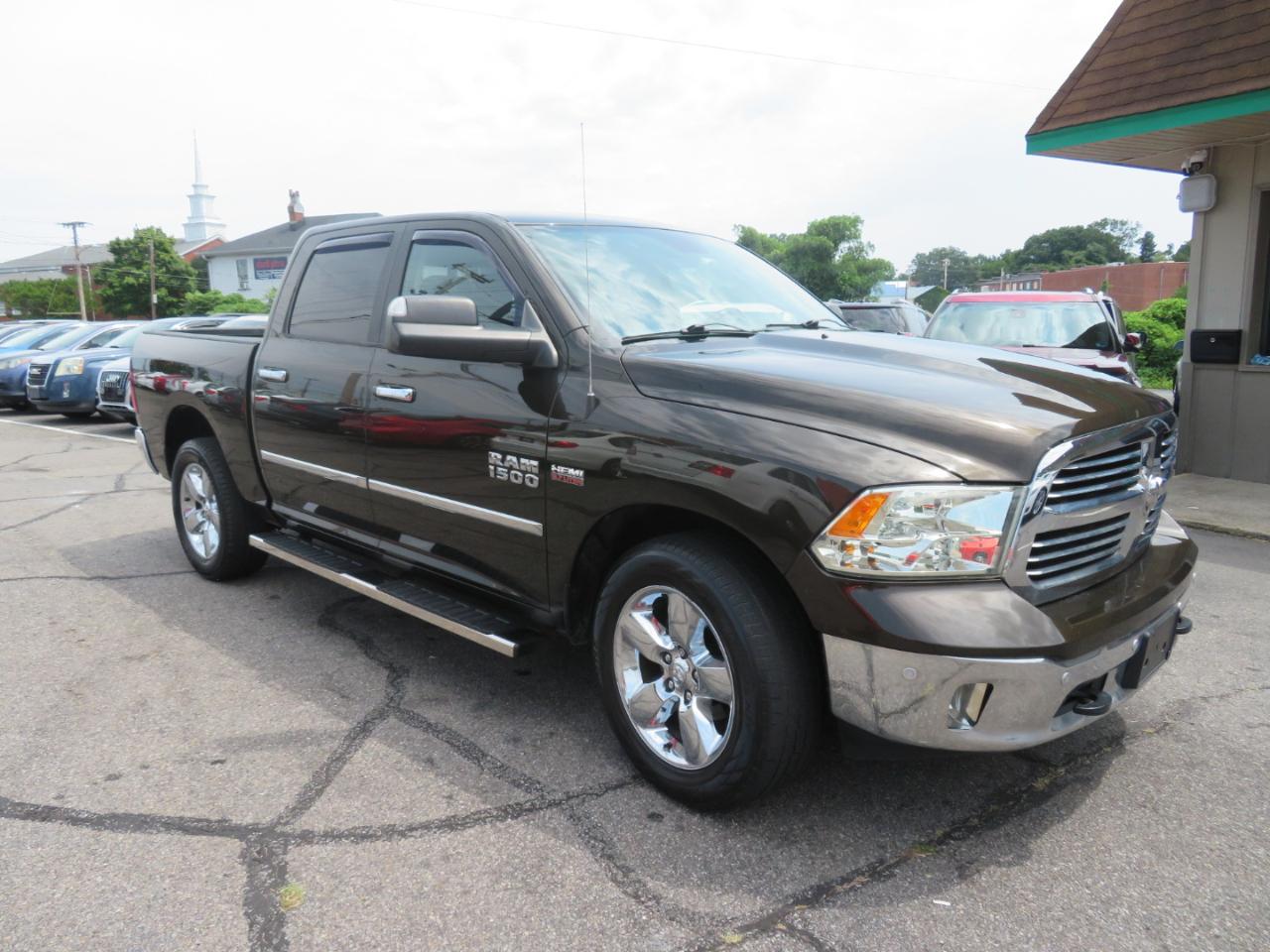 RAM 1500 Big Horn Crew Cab 4WD 2014