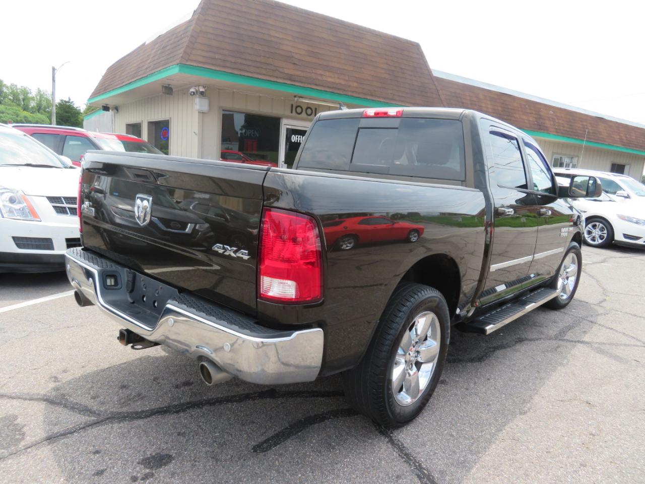 RAM 1500 Big Horn Crew Cab 4WD 2014