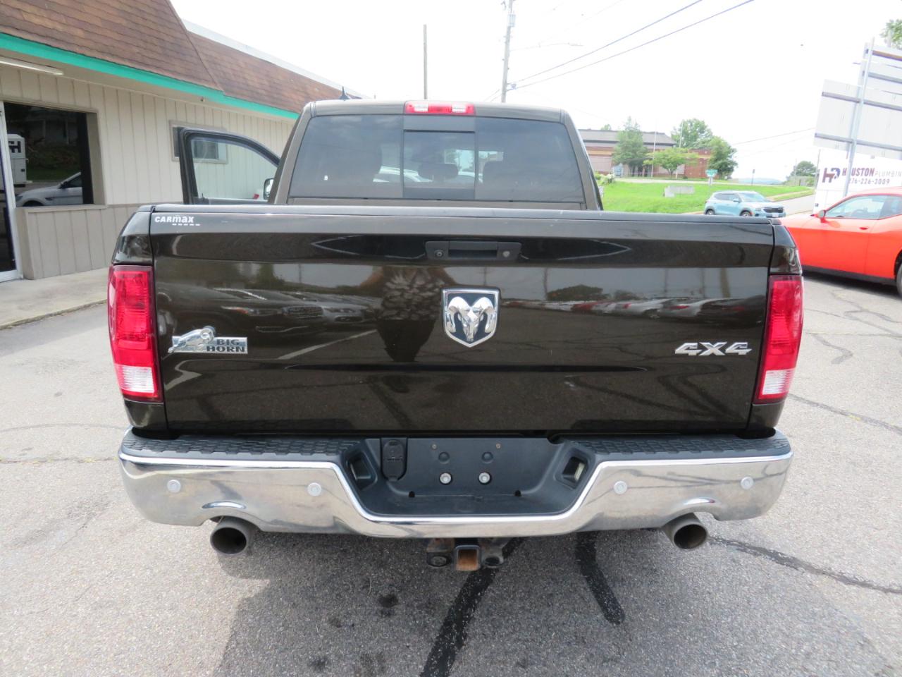 RAM 1500 Big Horn Crew Cab 4WD 2014