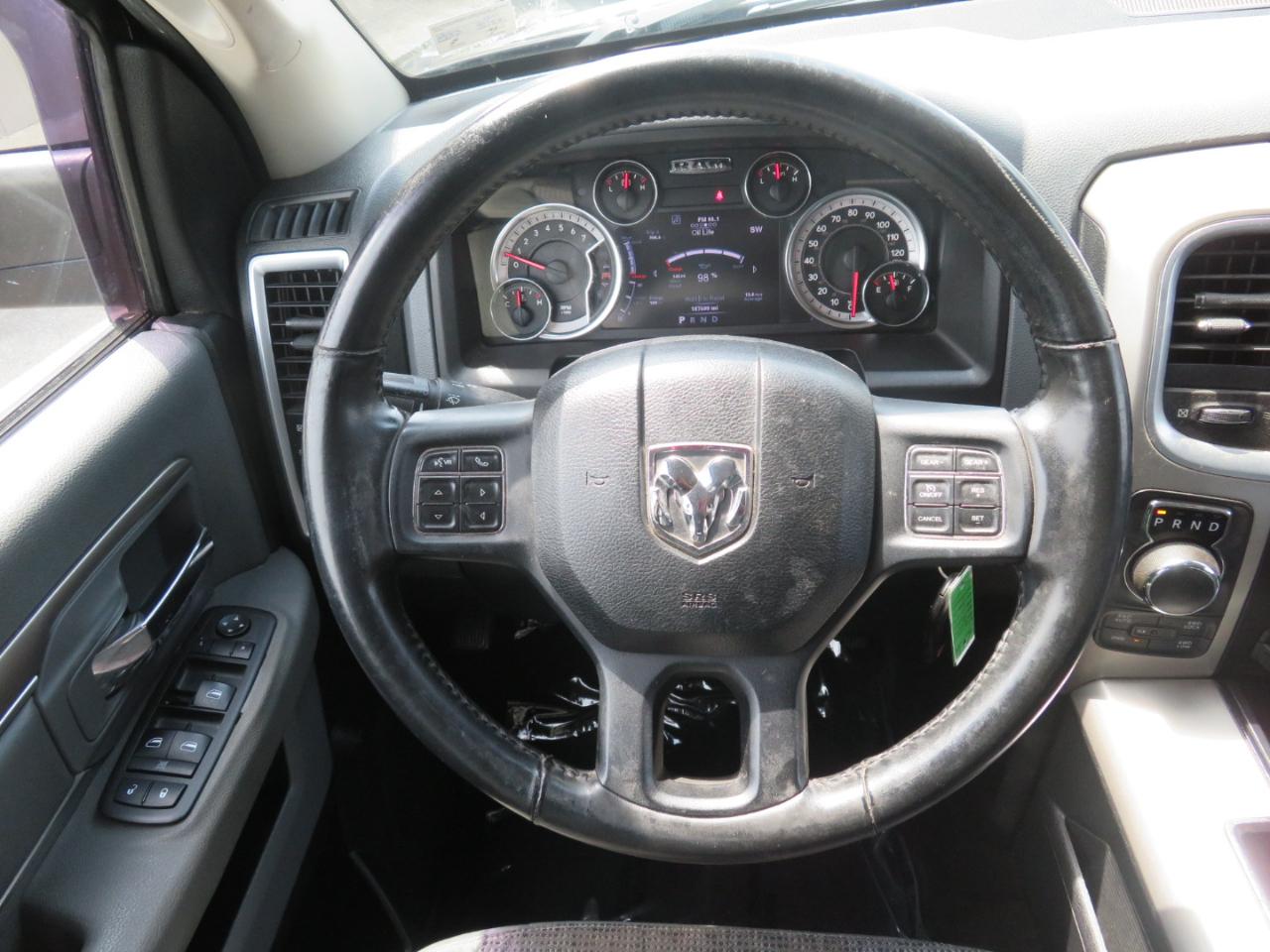 RAM 1500 Big Horn Crew Cab 4WD 2014