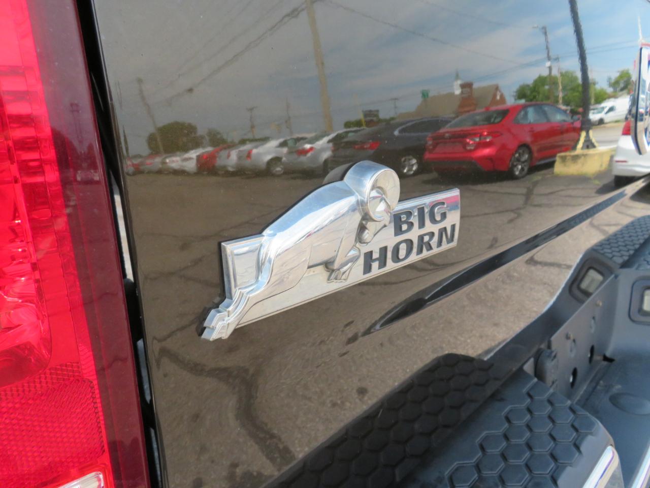 RAM 1500 Big Horn Crew Cab 4WD 2014