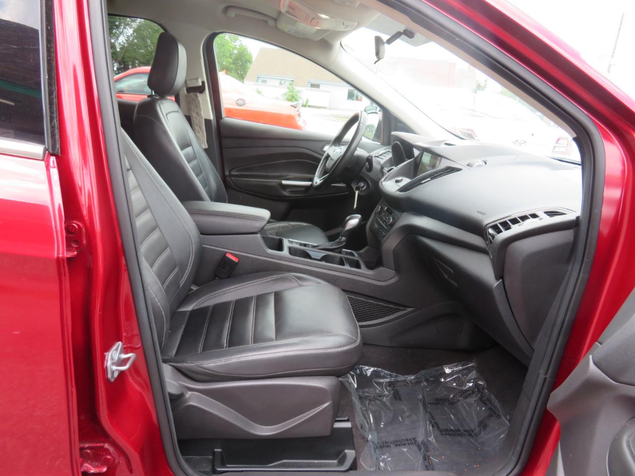 Ford Escape SEL 4WD 2018