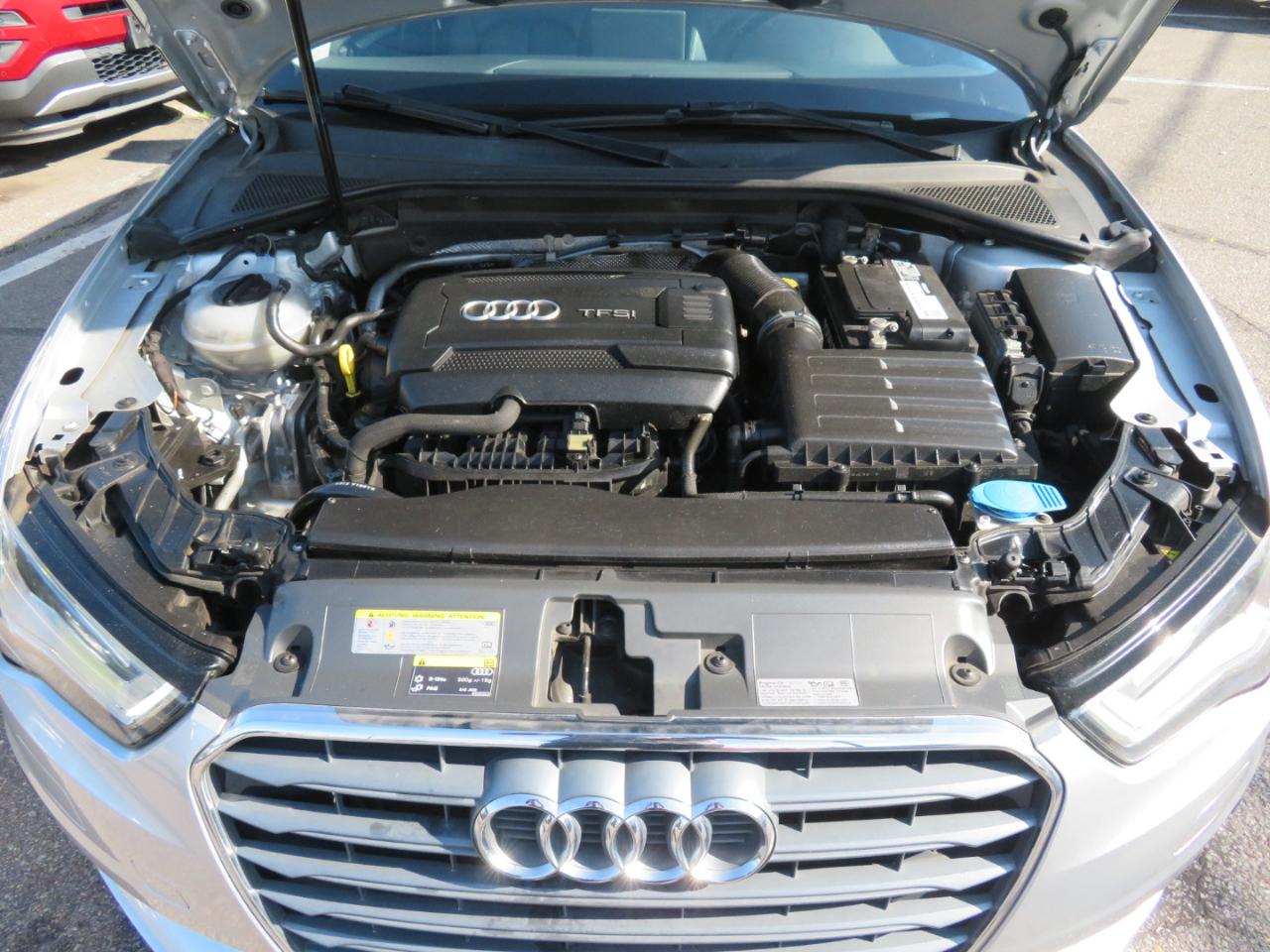 Audi A3 1.8T Premium FWD S tronic 2015