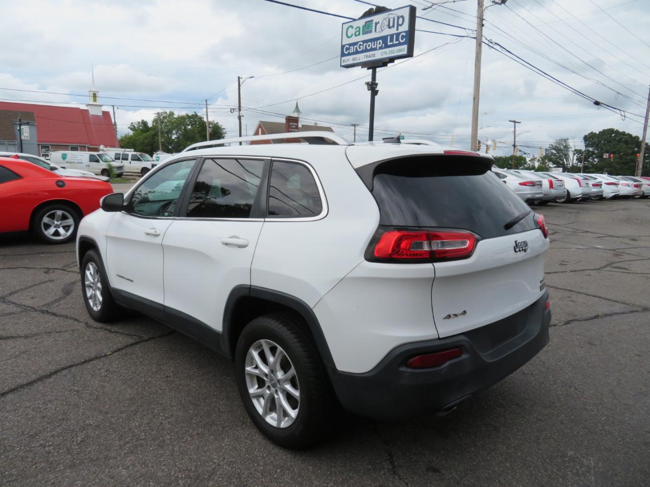 Jeep Cherokee Latitude 4WD 2014