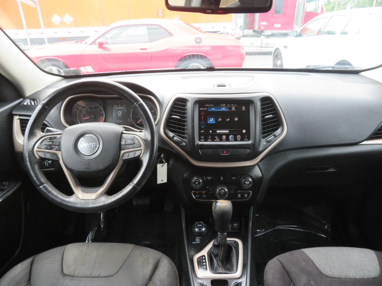 Jeep Cherokee Latitude 4WD 2014