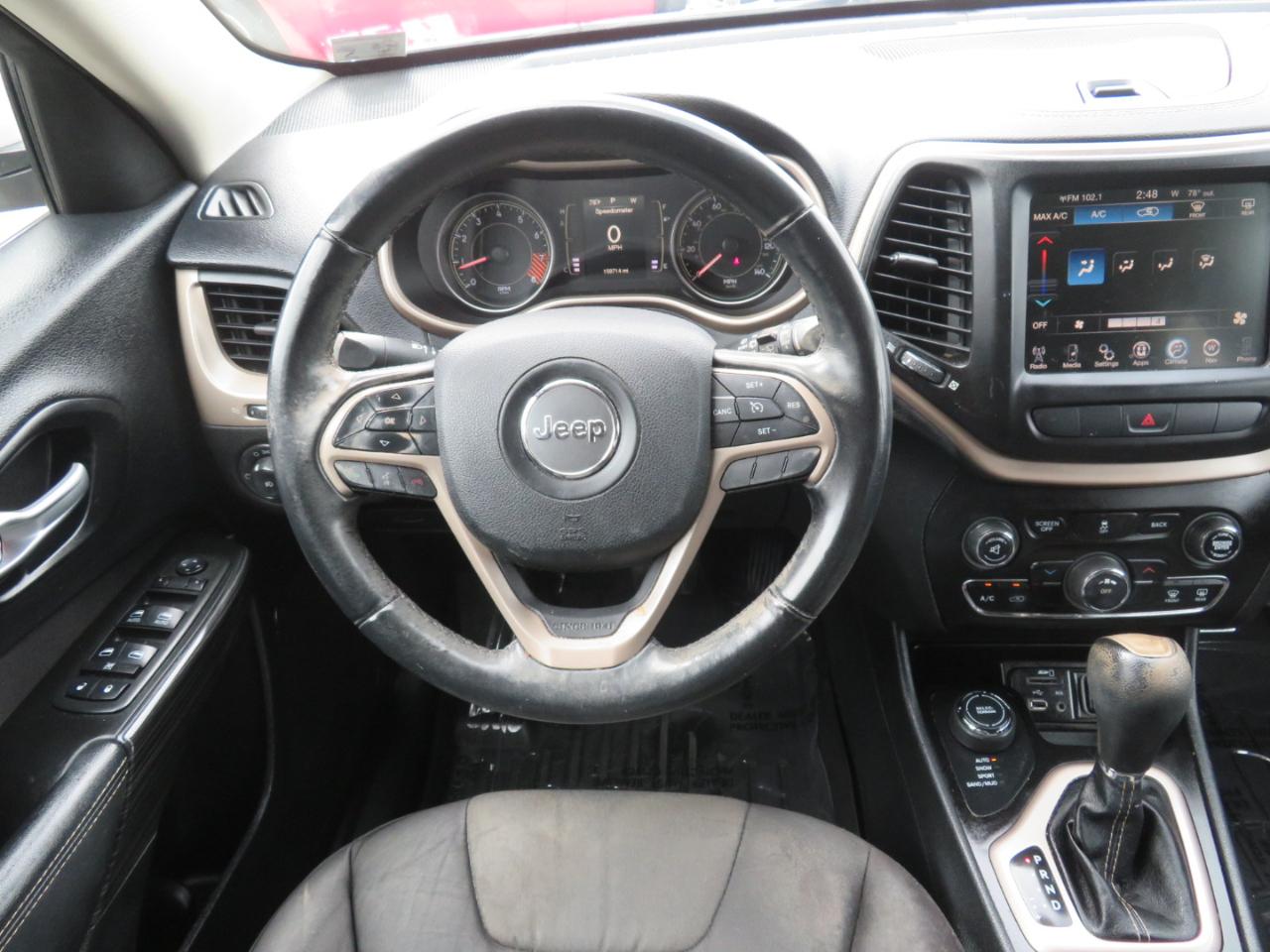 Jeep Cherokee Latitude 4WD 2014