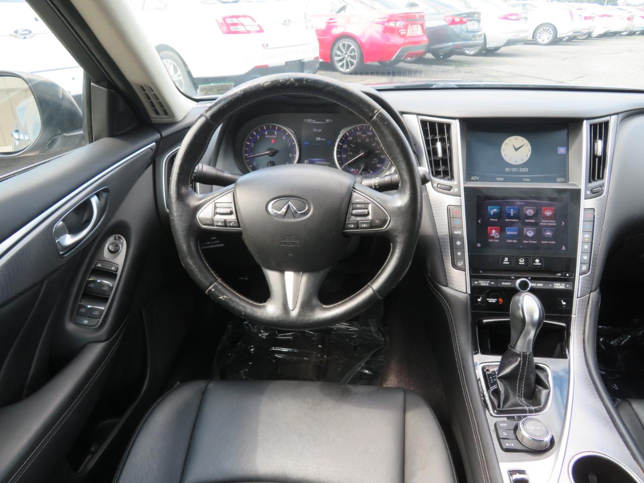 Infiniti Q50 Premium AWD 2014