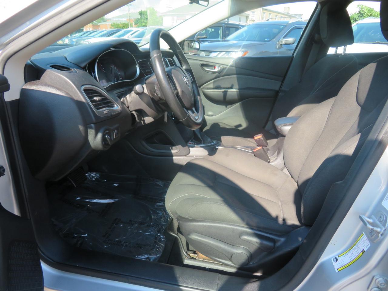Dodge Dart photo 6