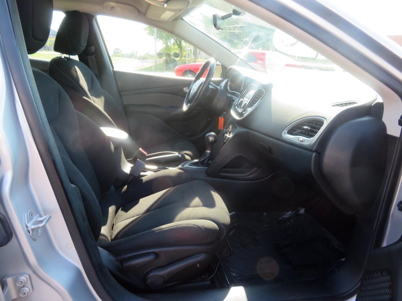 Dodge Dart photo 8