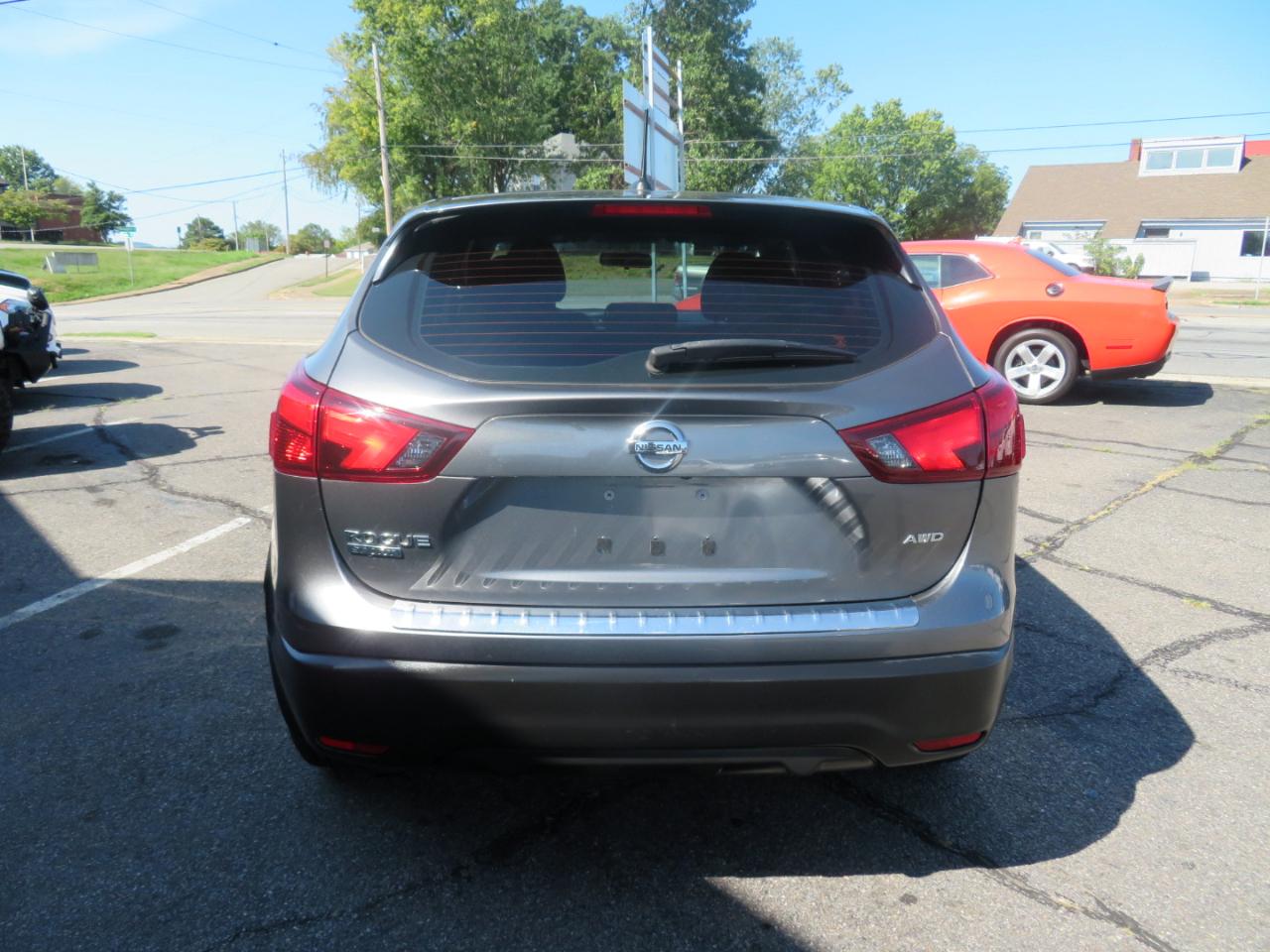 Nissan Rogue Sport photo 6