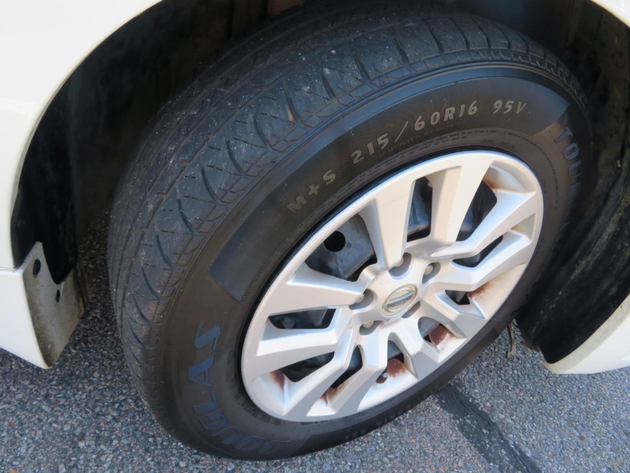 Nissan Altima photo 18