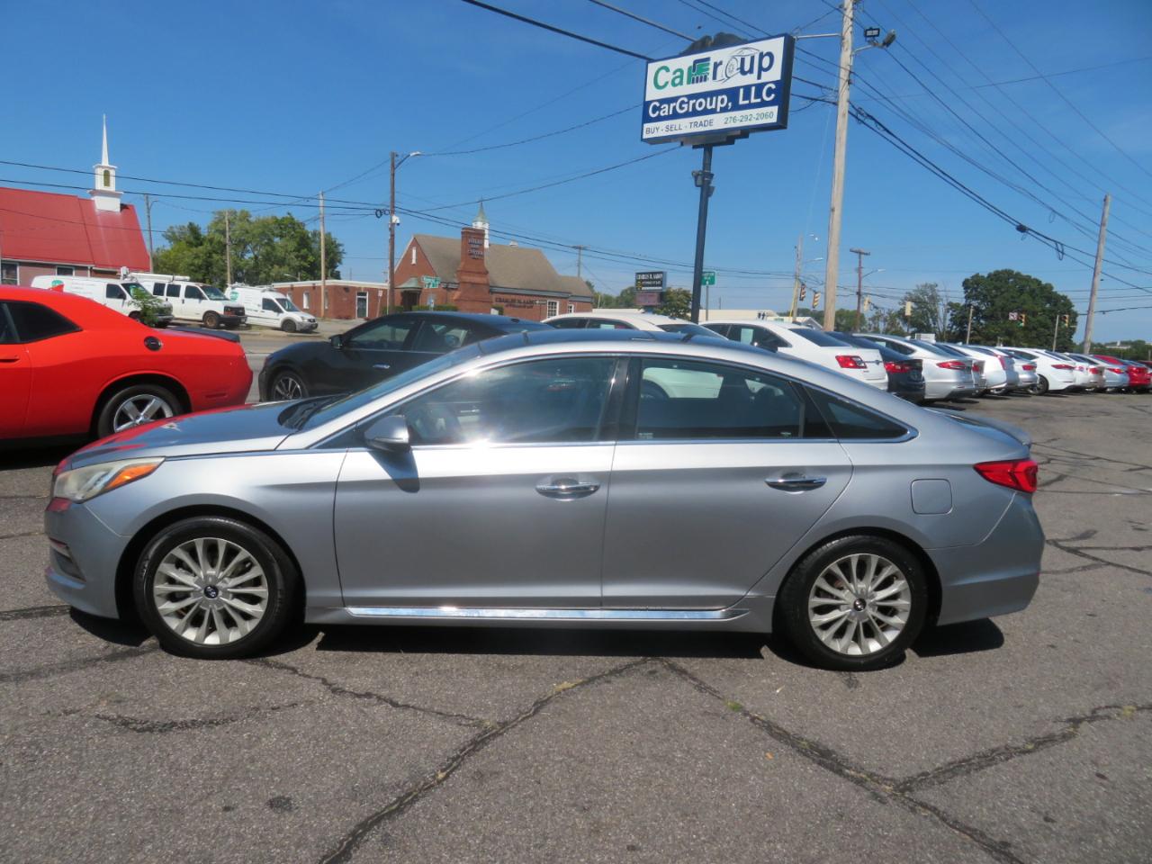 Hyundai Sonata photo 8