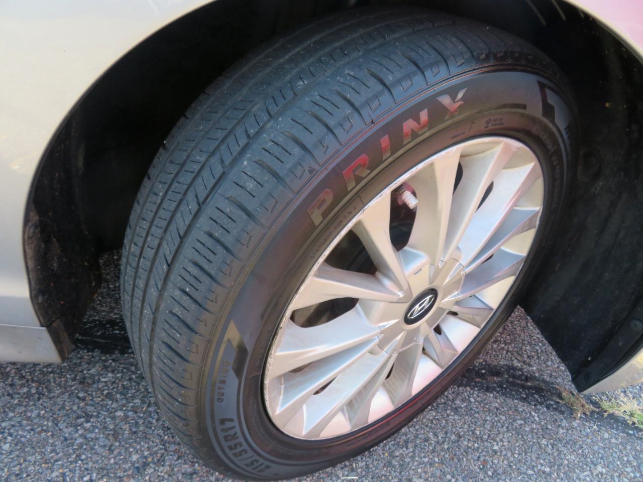 Hyundai Sonata photo 21