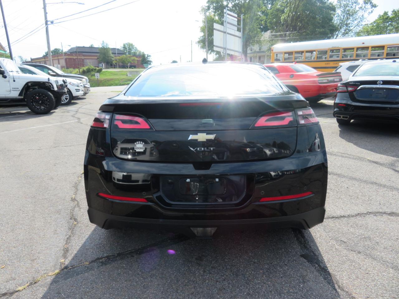 Chevrolet Volt photo 5